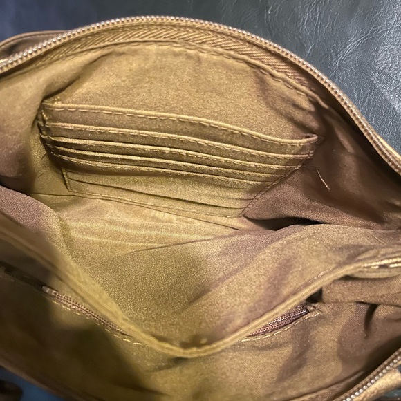 RELIC Rustic Faux Leather Adjustable Crossbody With Floral Design Beautiful - Picture 6 of 9